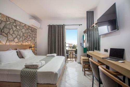  Jimmy’s Garden in Faliraki