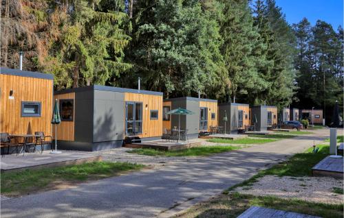 One-Bedroom Holiday Home