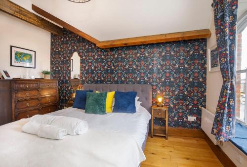 City Centre Penthouse Apartment Woodmills Quay - main image