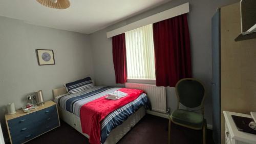 Great Western Hotel Guest House - image 10