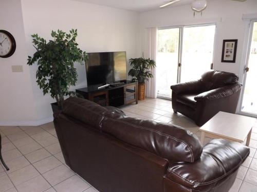 Close to Beach Brunswick Plantation Condo 2302M with 27 Hole Golf Course Onsite condo thumb 3