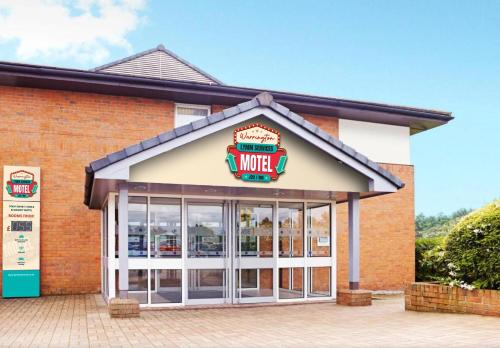 Warrington Motel, J20 M6 Lymm Services - Warrington