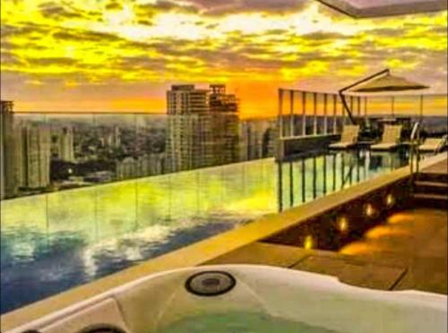 Flat Luxuoso Com Piscina Perfeito