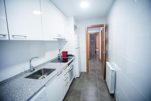 Konyha, Manresa Apartamentos Turísticos (Manresa Apartamentos Turisticos) in Manresa