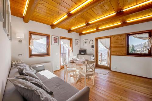  Petit Blanc in Chamois