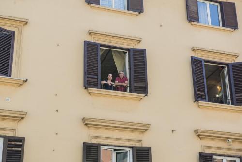 All'Ombra Del Cupolone - image 6