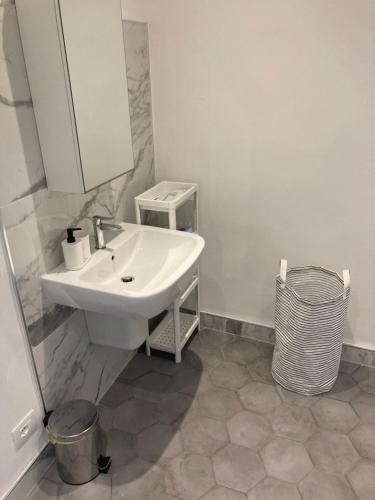 Affittacamere Archivolto del Teatro Room Type - Standard King Room