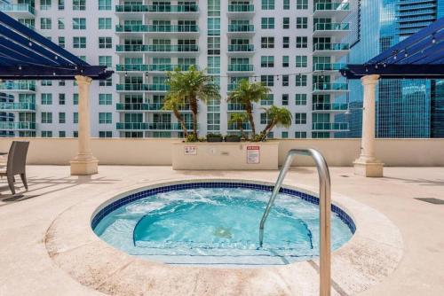 Awesome Condo at Brickell W Free Parking in Miami, USA