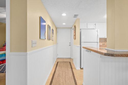 Unit 4104 - Ocean Racquet Resort thumb 4