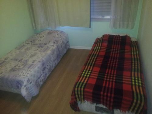 quarto individual amplo