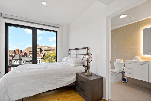 Two-Bedroom Apartment image 4