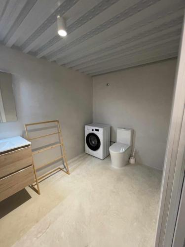 Apartment - Ground Floor image 10