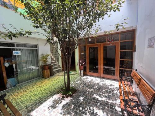 Cusco House Inn Hostel in กุสโก