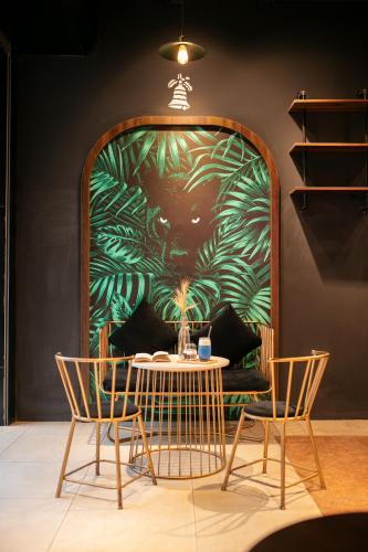 Hai Muoi Hotel & Apartment - 바/라운지