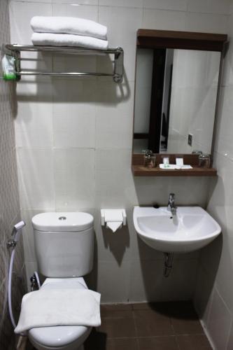 IDEA's Hotel Jalan Ibrahim Aji Room Type - Superior King Room