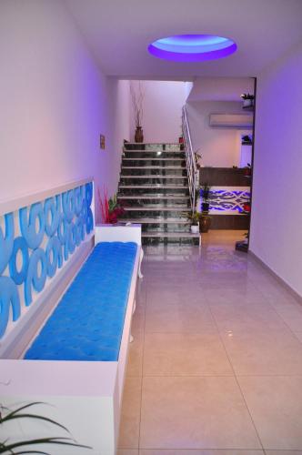 Aura Hotel - image 6