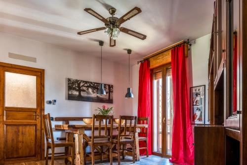 B&B Selvarossa — rental in Via Ippolito Nievo, 1, Bologna IT, 40141