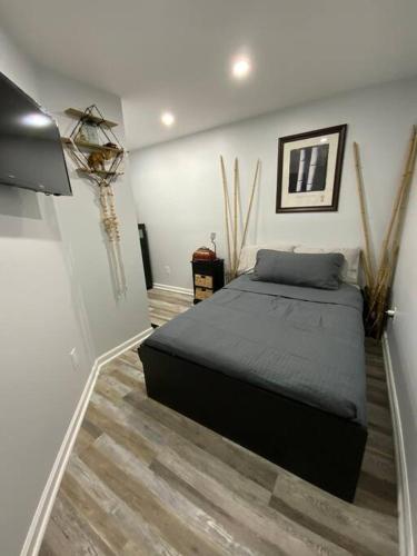 Artistic luxury home downtown/train to NYC/AirPort in Newark, USA