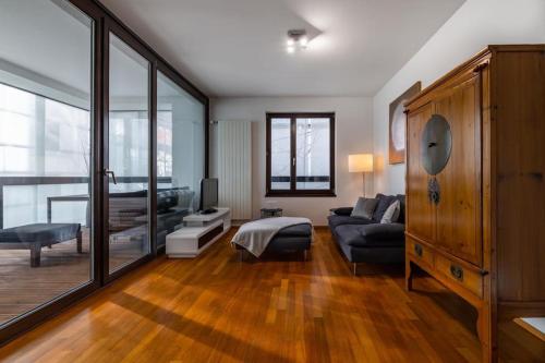 Modern spacious flat with a terrace and a parking, Прага (фото 5)