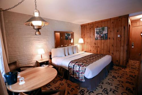 Dude Rancher Lodge in בילינגס(אם טי)