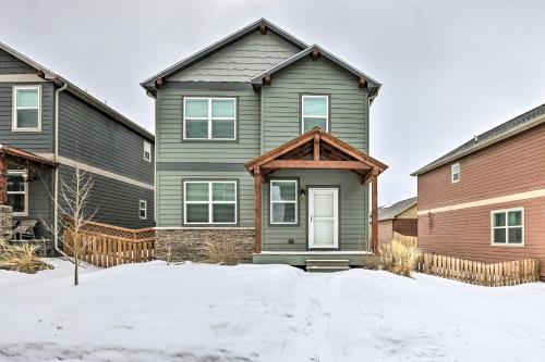 Gypsum Home with Patio Between Glenwood and Vail in Eagle, USA
