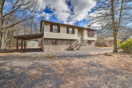 Family-Friendly Albrightsville Home with Game Room! in Albrightsville, USA