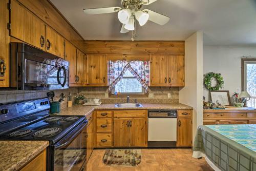 Family-Friendly Albrightsville Home with Game Room! in Albrightsville, USA