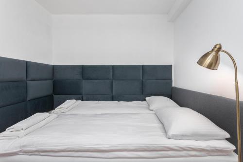 Studio E. Plater with AC by Your Freedom, Warsaw (photo 7)