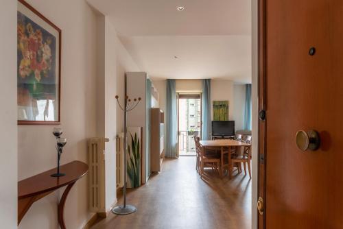 Sunny Apartment Piramide, Рим (фото 6)