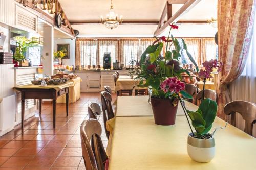 Restaurante, Comfort Hotel Strasbourg Montagne Verte in Estrasburgo