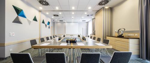 Holiday Inn Express München Messe an IHG Hotel - image 7