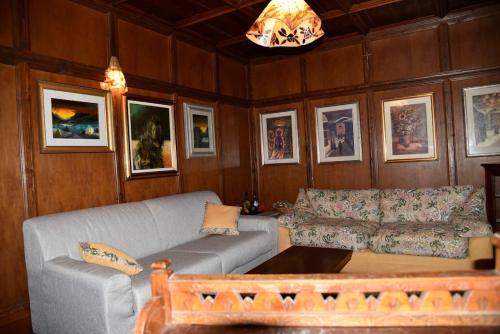 via SOIA 1 via SOIA 1