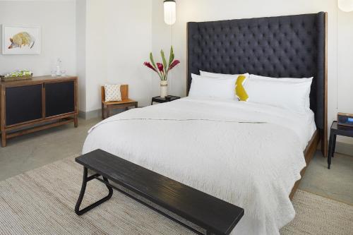 Hotel G San Francisco Room Type - Executive King Room