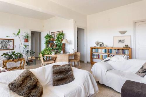 Large Room e Small Private Bathroom Between Mondello Beach and Old Town! Free Park!, Palermo (fotografie 8)