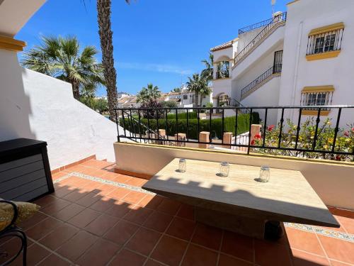 Nice Ground Floor Apartment with Communal Pool in Los Dolses LD279