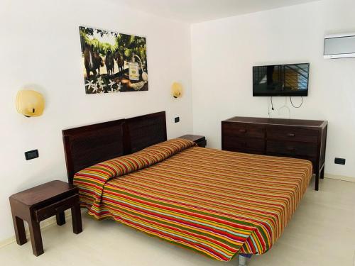 2 bedrooms, 3 beds