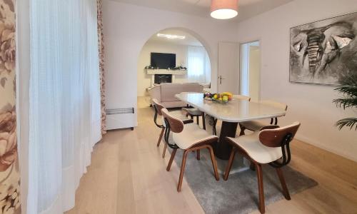 Vila Schober Four Bedroom Apartment 2442 - image 12