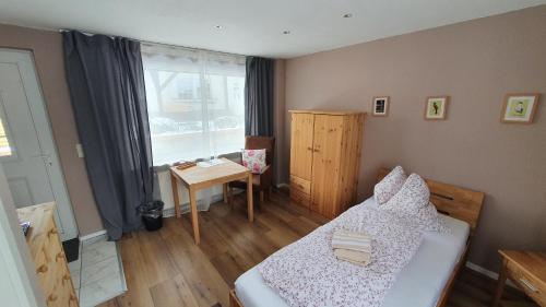 1 twin bed