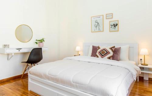 Lucas apartment 1, Athens