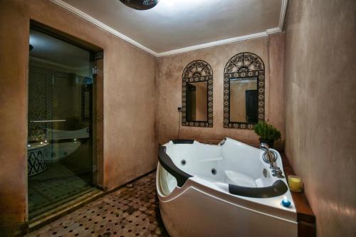 Bathroom, Dafa Splendide Riad Agadir residentiel 8 or 9 Px in Swiss City