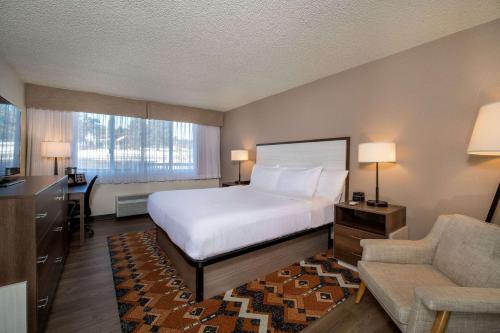 The Ridgeline Hotel Estes Park Ascend Hotel Collection - image 12
