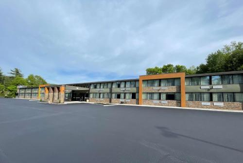 Wingate by Wyndham Lake George Wingate by Wyndham Lake George