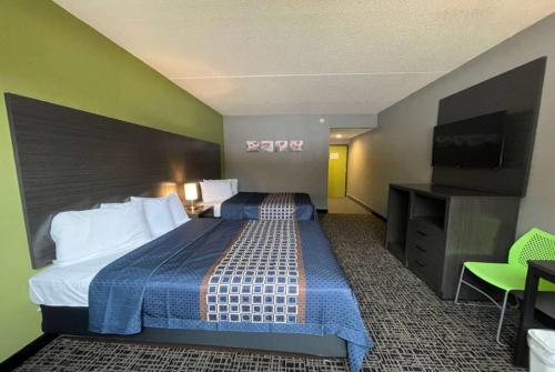 Wingate by Wyndham Lake George in Lake George, USA