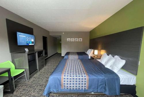 Wingate by Wyndham Lake George in Lake George, USA