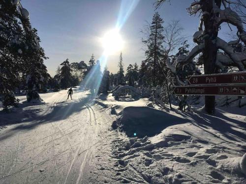 VIP Luostonkehto, Wi-Fi, ilmastointi in 索丹克萊