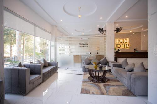 Lobby, Hotel One Swat in Mingora