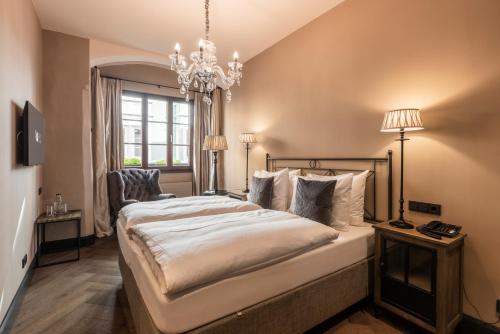 Boutiquehotel Weisses Rössl - image 2