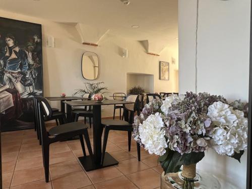 Hôtel Posta Vecchia (Hotel Posta Vecchia) in Bastia City Center