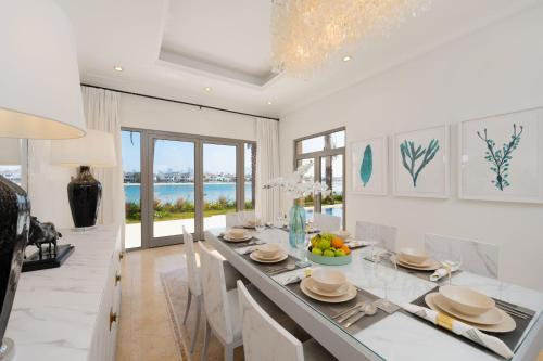 Facilities, Maison Privee - Exclusive Villa with Private Pool, Garden & Beach in Dubai