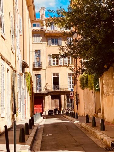 Appartement de charme au coeur du vieux Aix.